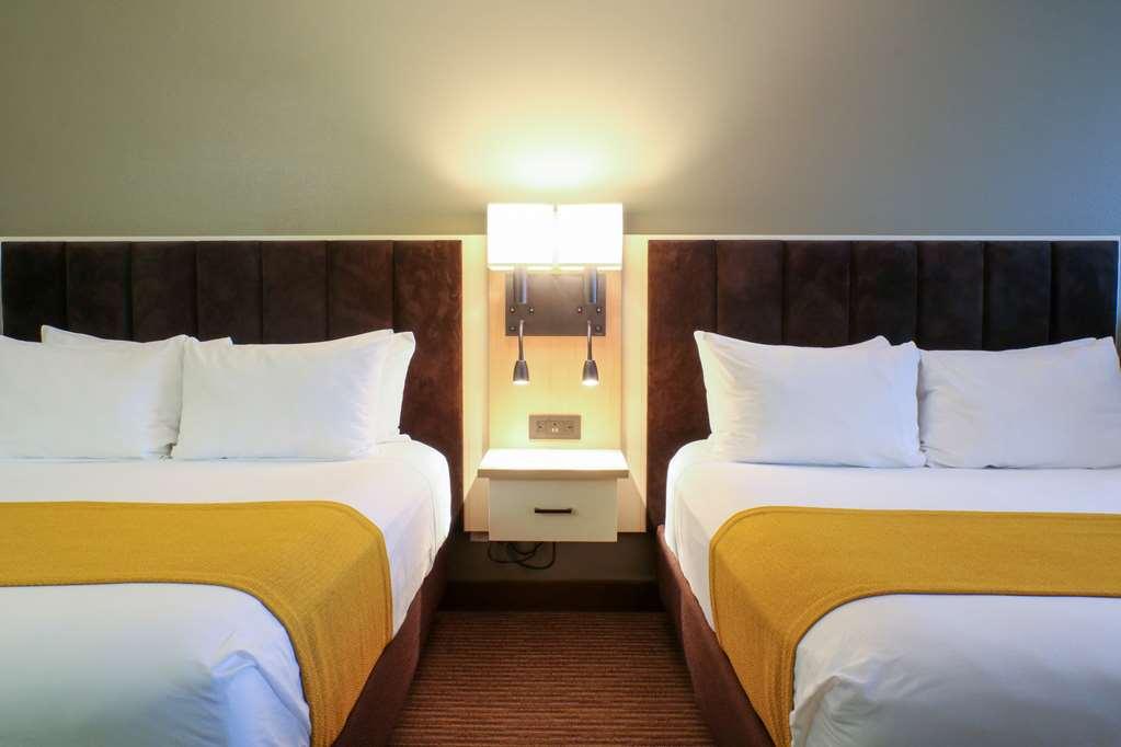 Oxford Suites Spokane Valley Pokój zdjęcie