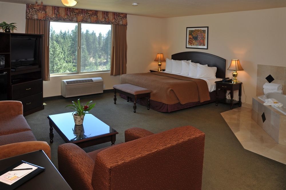 Oxford Suites Spokane Valley Zewnętrze zdjęcie