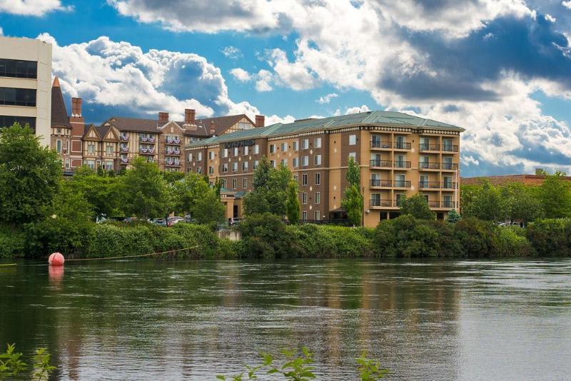 Oxford Suites Spokane Valley Zewnętrze zdjęcie