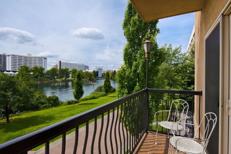 Oxford Suites Spokane Valley Zewnętrze zdjęcie
